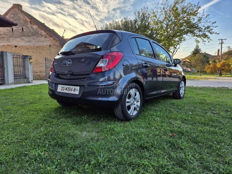 Opel Corsa D 