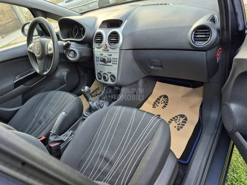 Opel Corsa D 