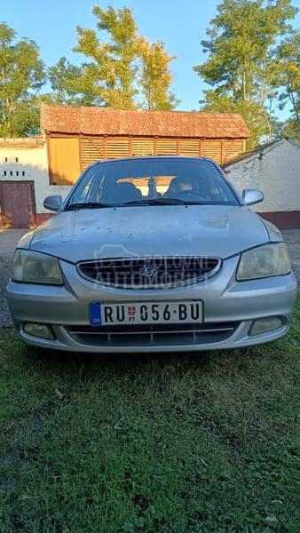 Hyundai Accent 