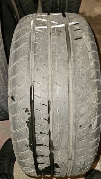 Bridgestone 215/45 R17 Letnja