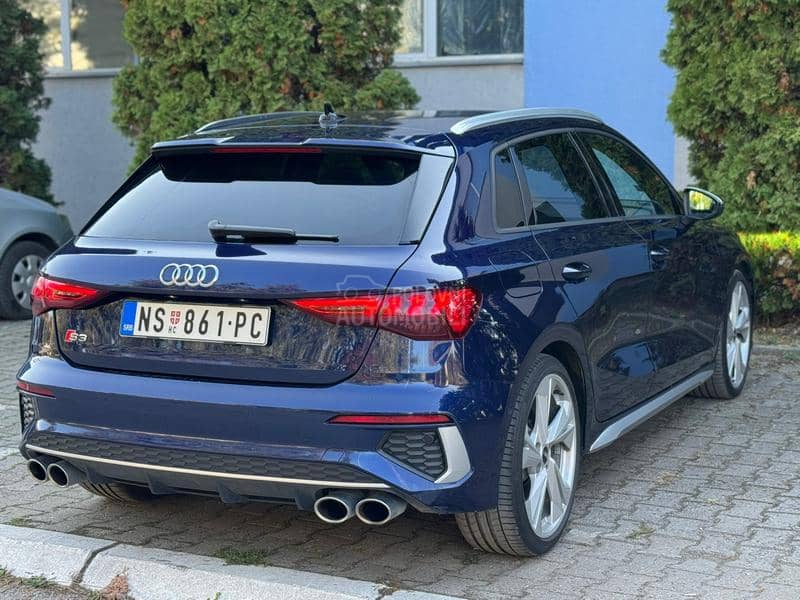 Audi S3 