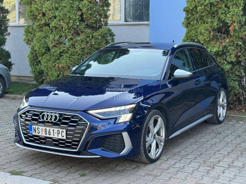Audi S3 