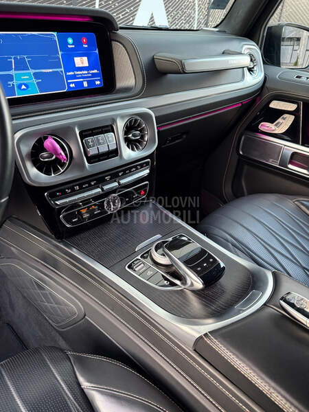 Mercedes Benz G 400 Stronger Than Time