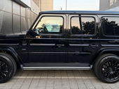 Mercedes Benz G 400 Stronger Than Time