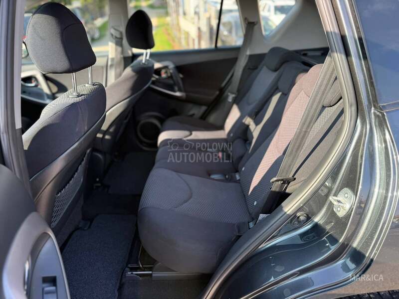 Toyota RAV 4 2.2D NEMA-0VAKVA