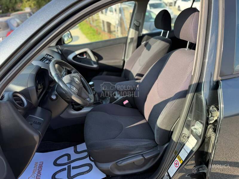 Toyota RAV 4 2.2D NEMA-0VAKVA