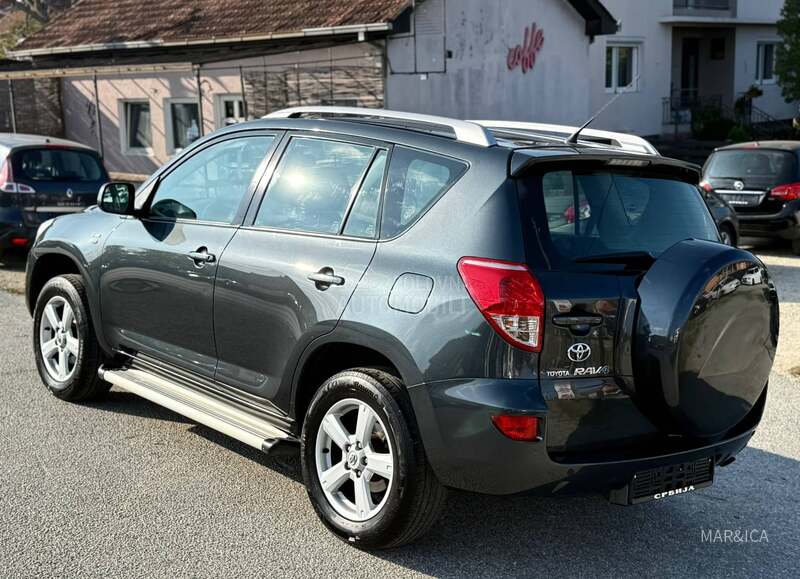 Toyota RAV 4 2.2D NEMA-0VAKVA