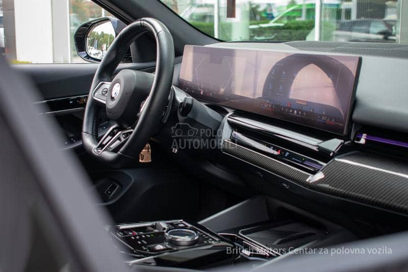 BMW 520 M X Drive