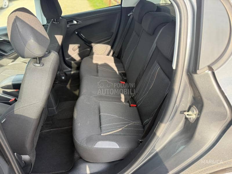 Peugeot 208 1.6D BESPREK0RAN