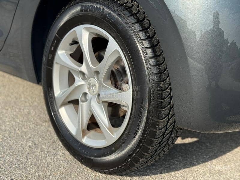 Peugeot 208 1.6D BESPREK0RAN