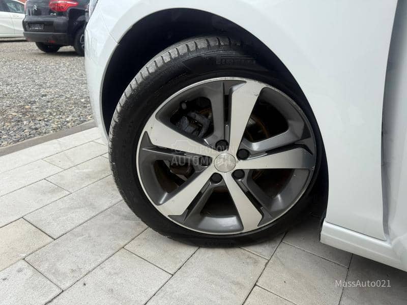 Peugeot 308 1.6 HDI Alure