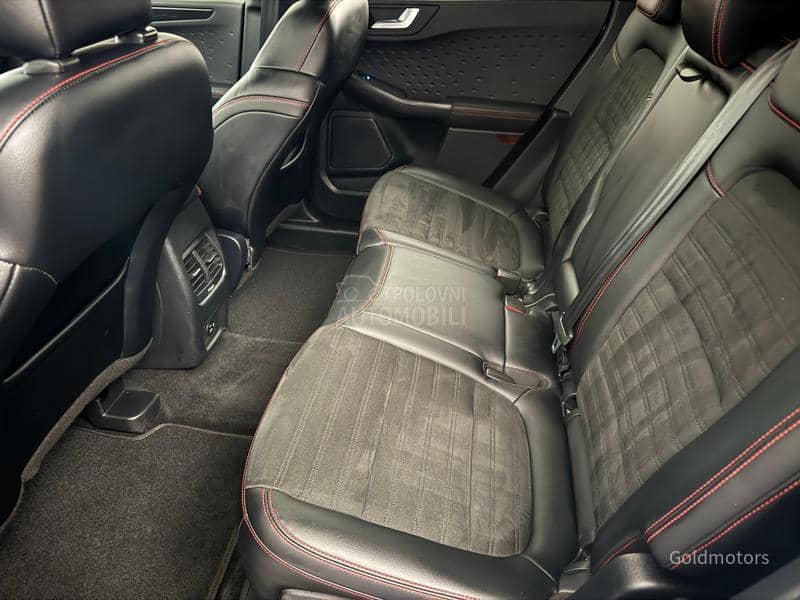 Ford Kuga 2.5 Plug-In ST-Line