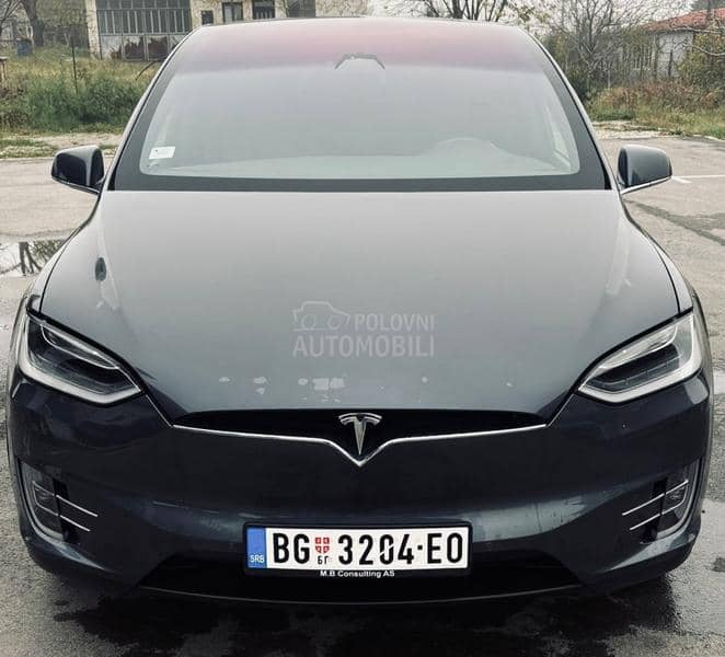 Tesla Model X premium