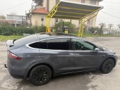 Tesla Model X premium