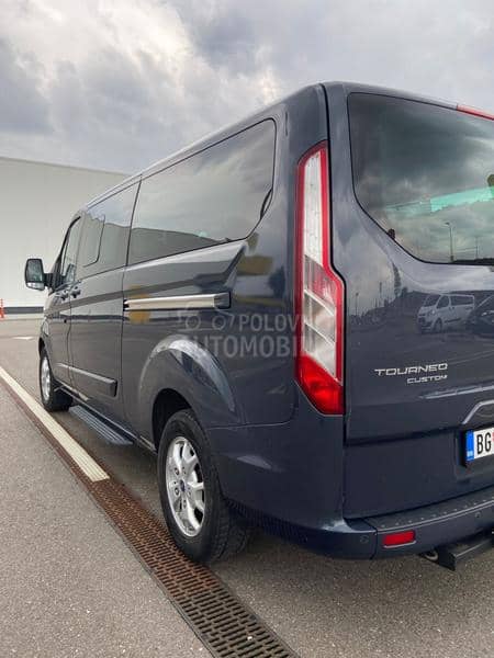 Ford Transit Custom Tourneo