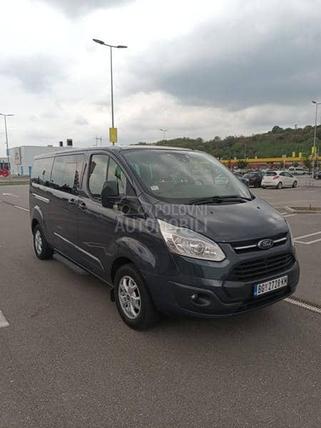 Ford Transit Custom Tourneo