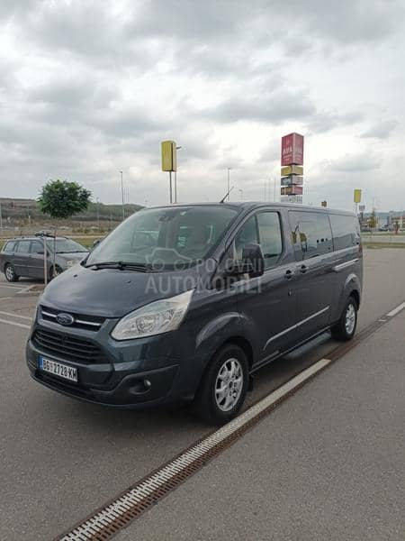 Ford Transit Custom Tourneo