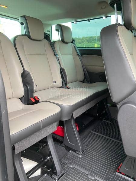 Ford Transit Custom Tourneo