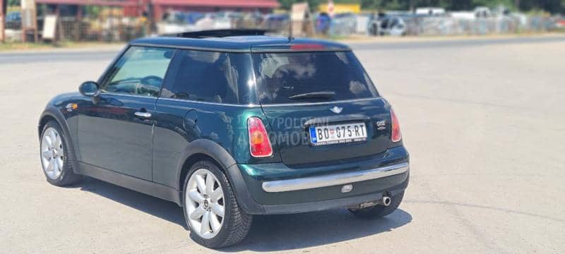 MINI One 