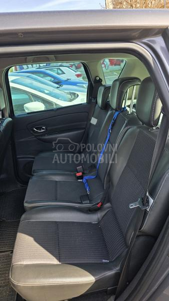 Renault Scenic 1.5 dci