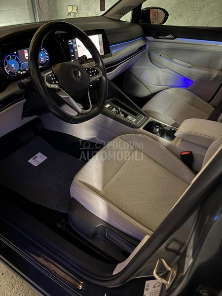 Volkswagen Golf 8 2.0 Tdi - DSG