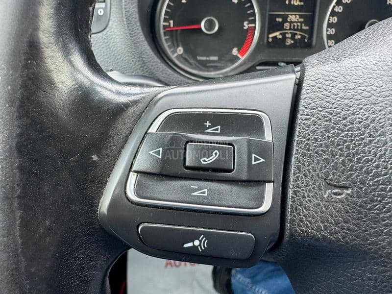 Volkswagen Polo NAV