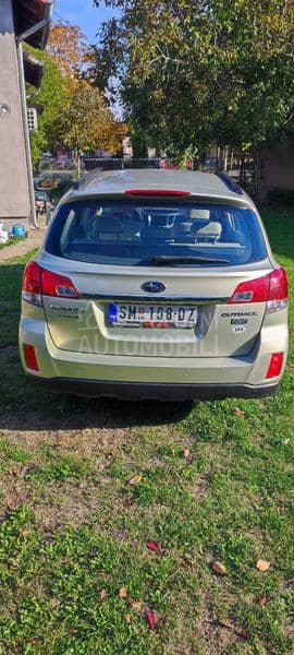 Subaru Outback 2.0