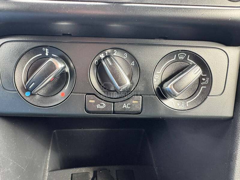 Volkswagen Polo NAV