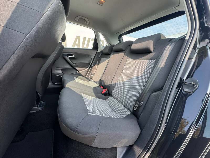 Volkswagen Polo NAV