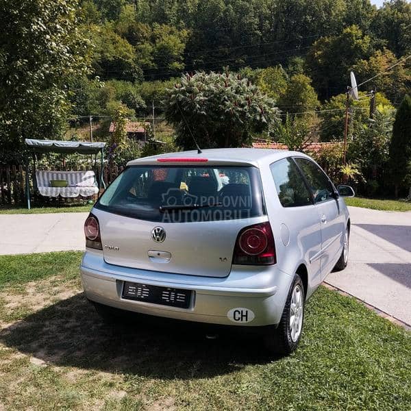 Volkswagen Polo 1.4B CH