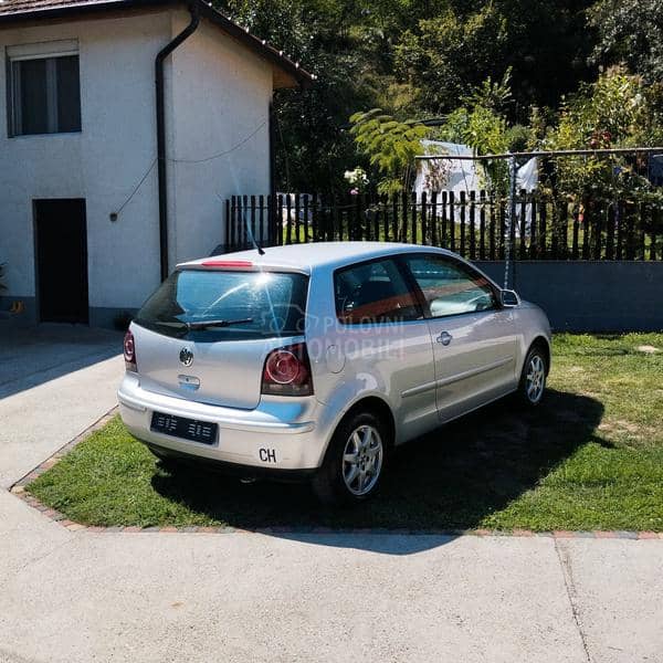 Volkswagen Polo 1.4B CH