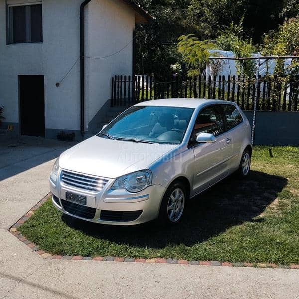 Volkswagen Polo 1.4B CH