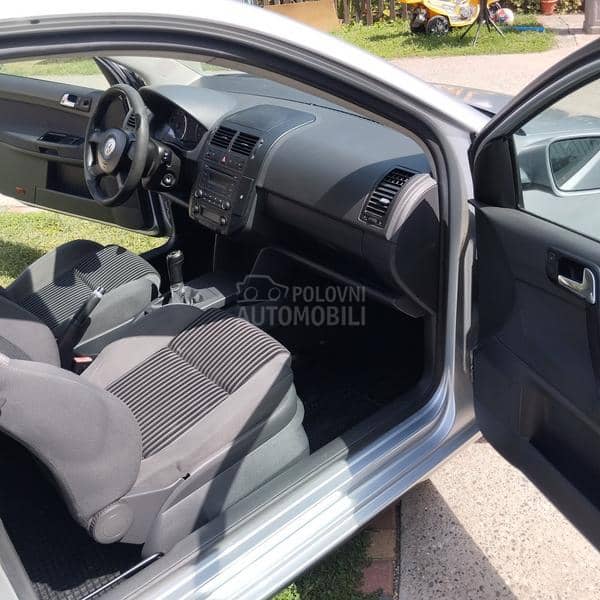 Volkswagen Polo 1.4B CH