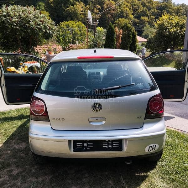 Volkswagen Polo 1.4B CH