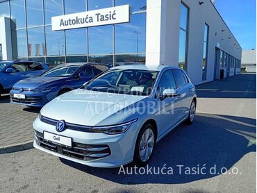 Volkswagen Golf 8 1.5 eTSI DSG