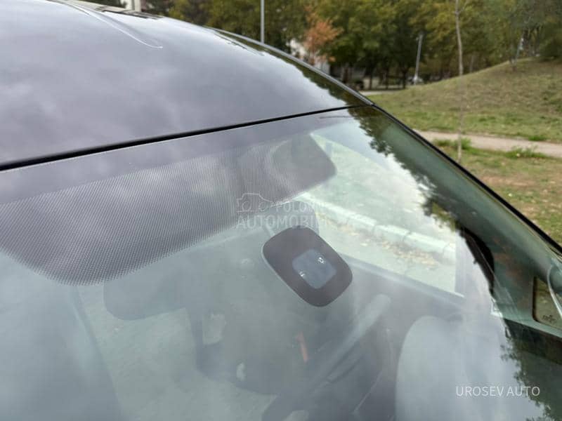 Volkswagen Caddy 1.6 TDi 105