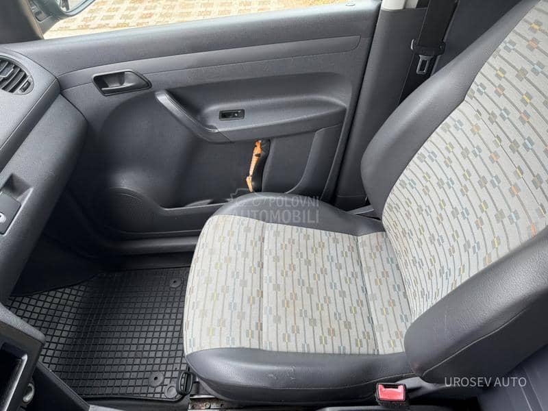 Volkswagen Caddy 1.6 TDi 105