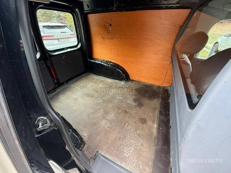 Volkswagen Caddy 1.6 TDi 105