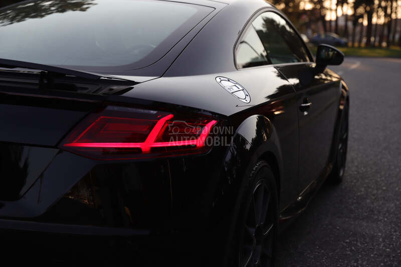Audi TTS QUATTRO