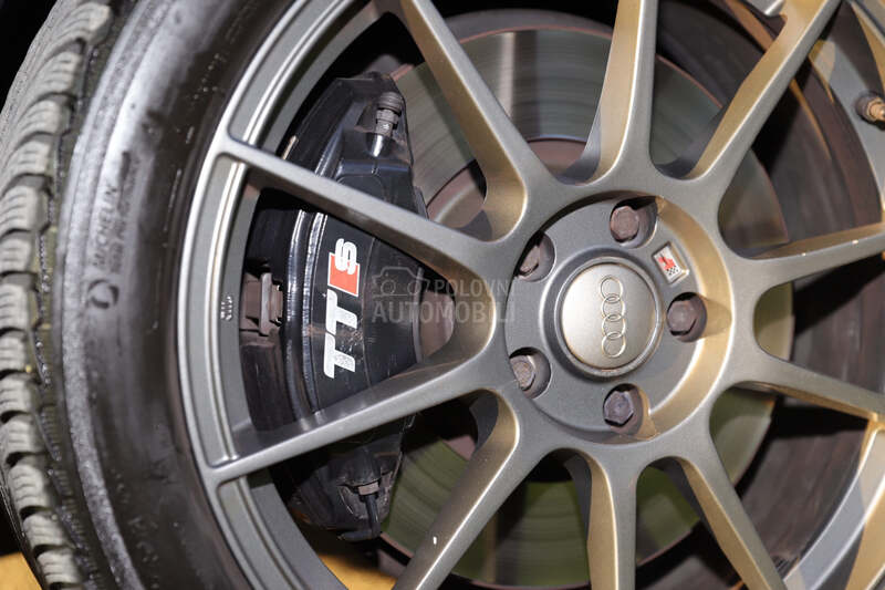 Audi TTS QUATTRO