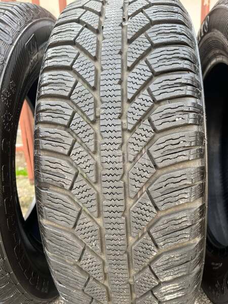 Semperit 195/65 R15 Zimska