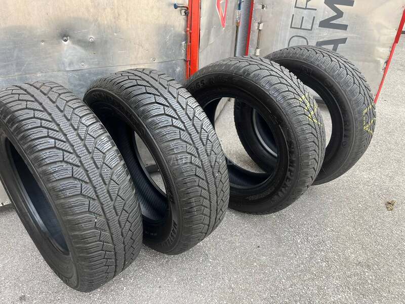 Semperit 195/65 R15 Zimska