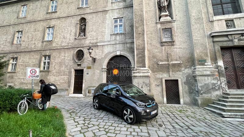 BMW i3 Harman Kardon