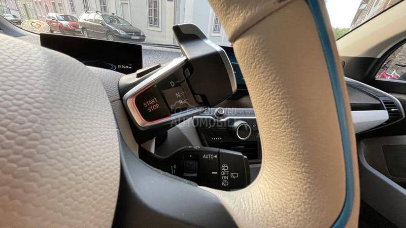 BMW i3 Harman Kardon