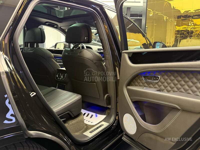 Bentley Bentayga V8