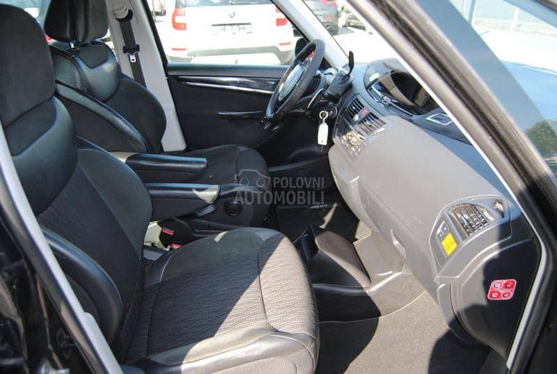 Citroen C4 Grand Picasso 2,0HDI AUTO. Citroen C4 Grand Picasso 2,0HDI AUTO.