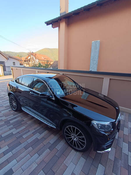 Mercedes Benz GLC 250 AMG