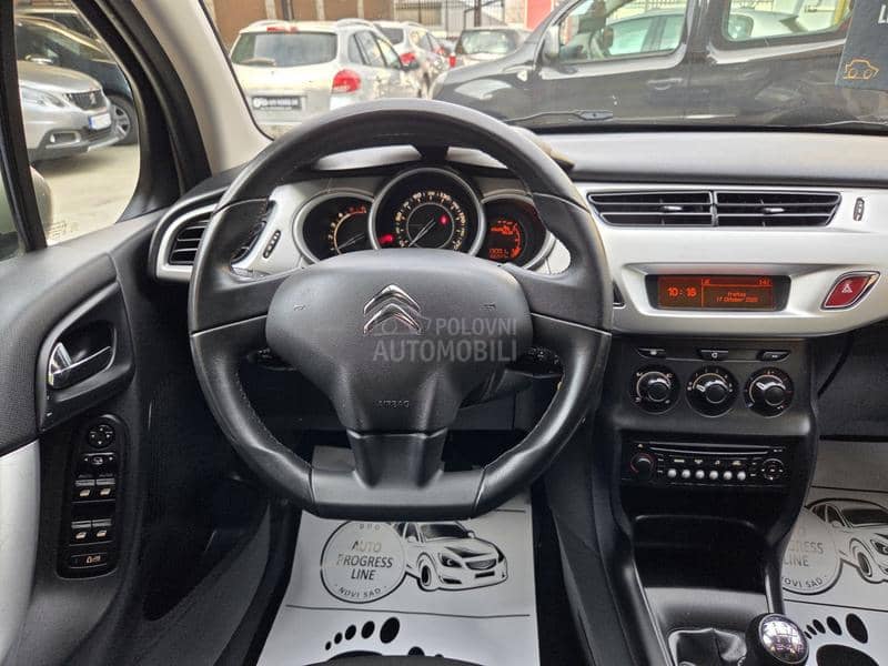 Citroen C3 1.4HDI/PANO/SERV Citroen C3 1.4HDI/PANO/SERV