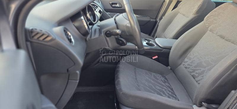 Peugeot 3008 1.6 HDI N.A.V.I