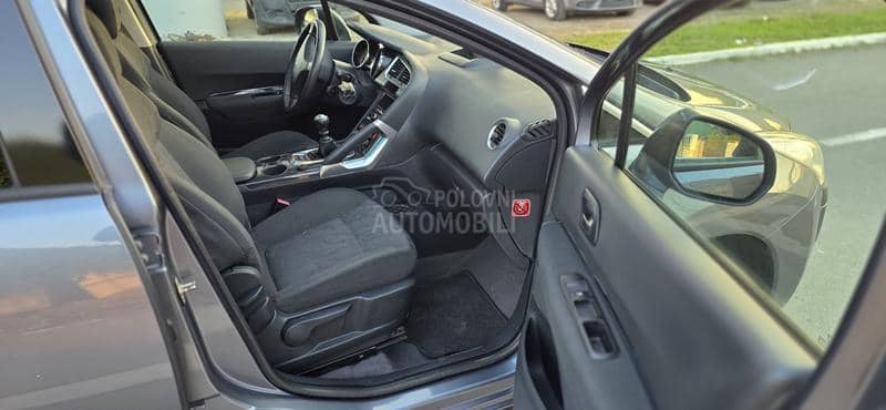 Peugeot 3008 1.6 HDI N.A.V.I